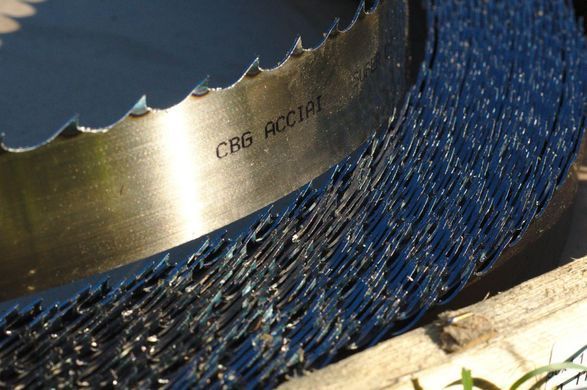 Стрічкові пиляльні полотна по дереву CBG Acciai (Італія) 40*1,0*22 гартована, розведена, заточена